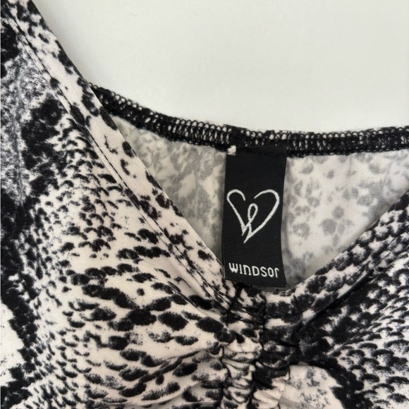 Windsor Snake Print Ruched Tank Top Size Small - Picture 3 of 3